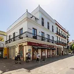 Comfy Away - Apartamento Exclusivo Mercado De Triana Con Balcon